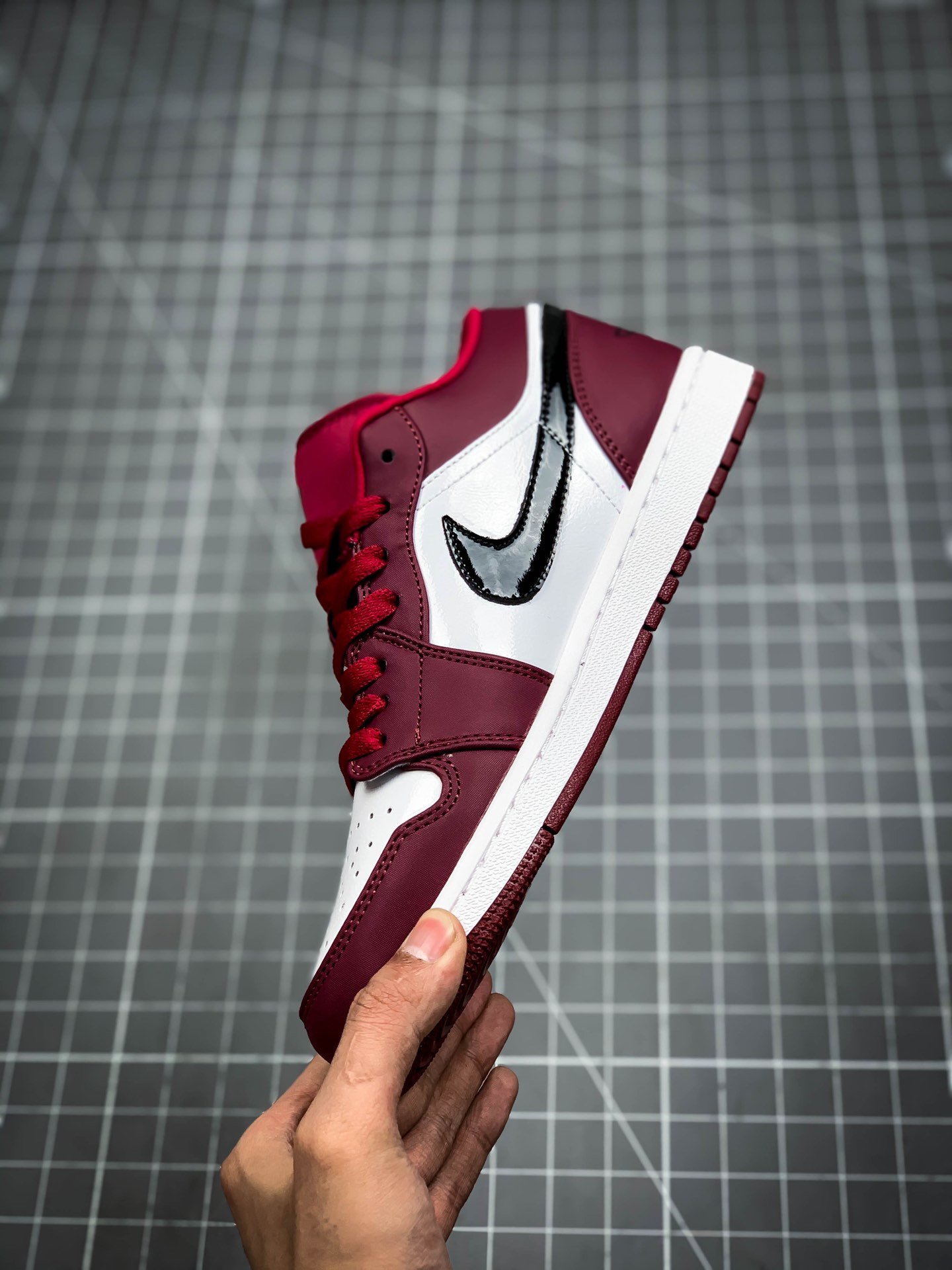 Air Jordan 1 Low Noble Red/Black-White-Noble Red 5