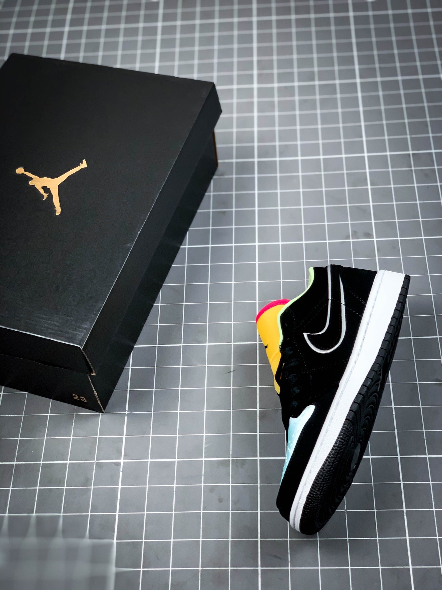 Air Jordan 1 Low Black/Yellow/Blue 9