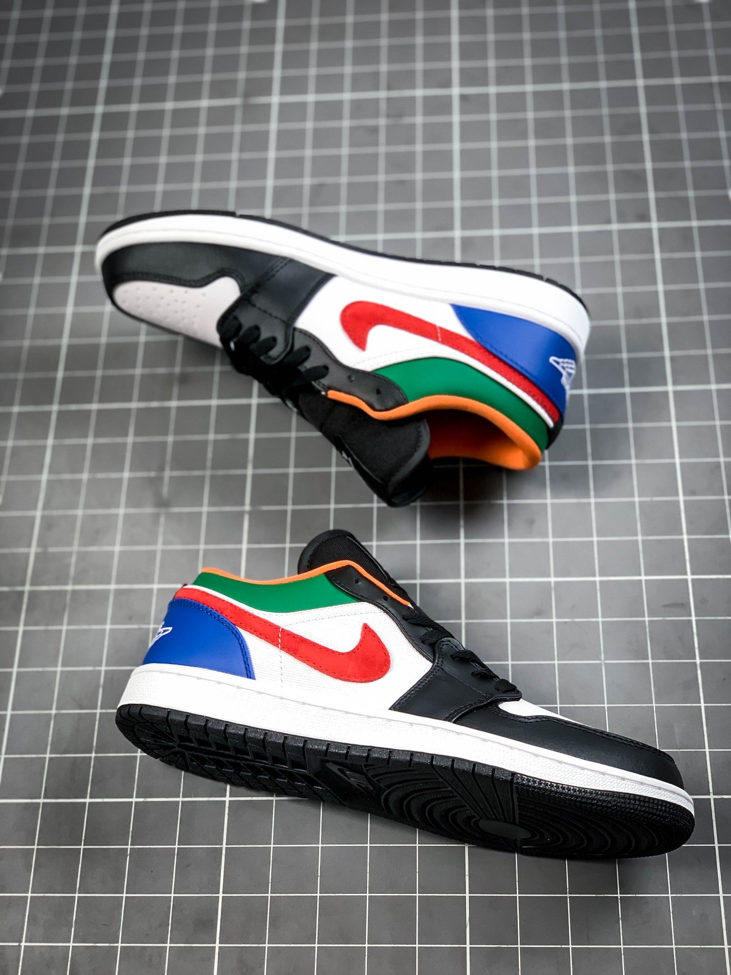 Air Jordan 1 Low White/Multi-Color 7