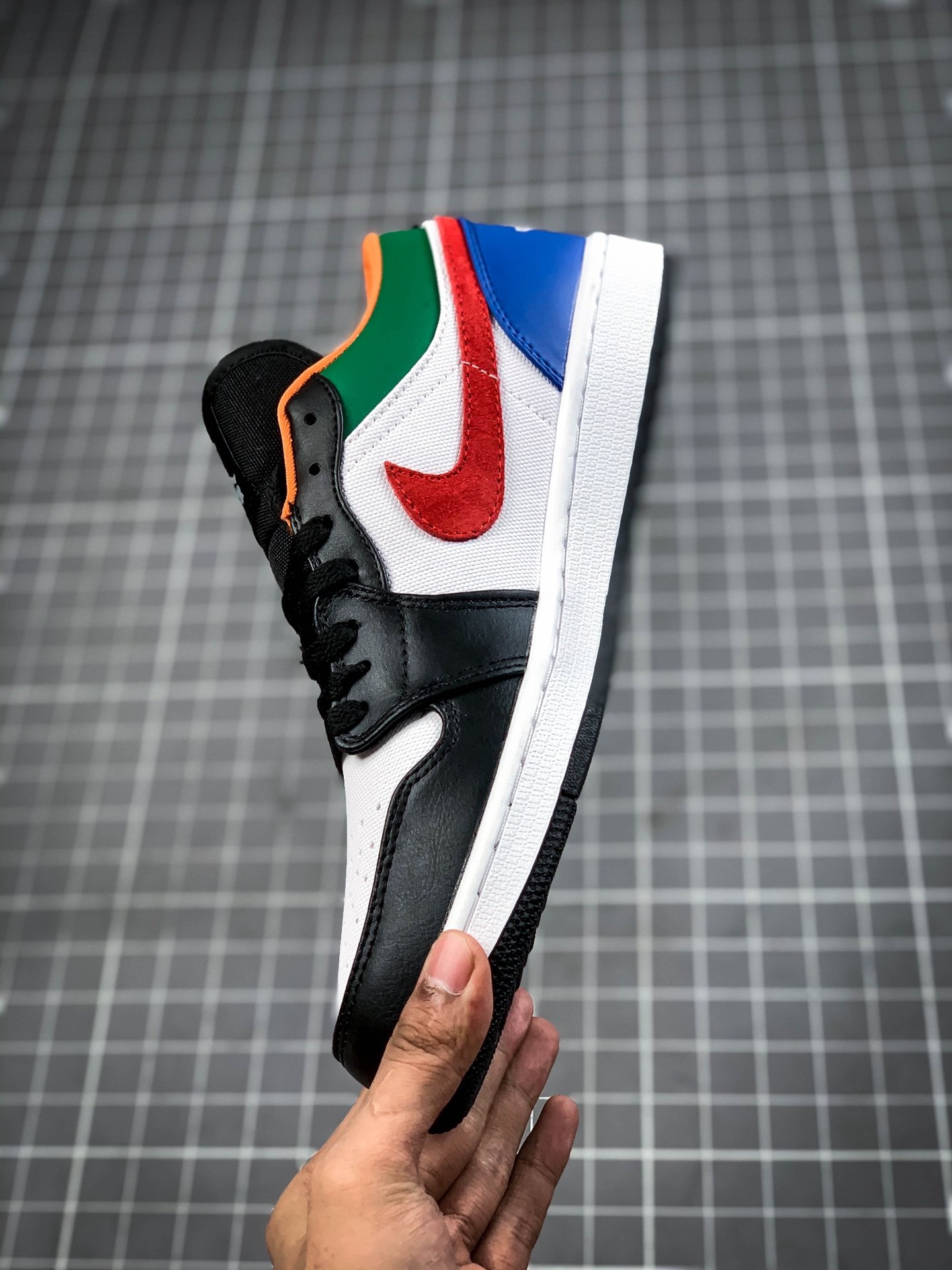 Air Jordan 1 Low White/Multi-Color 11