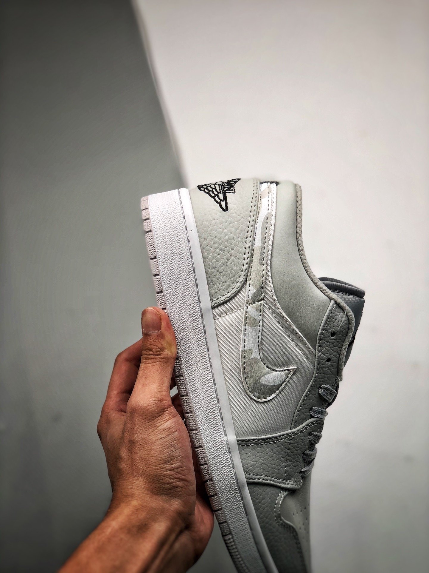 Air Jordan 1 Low White Camo White/Black-Neutral Grey 11