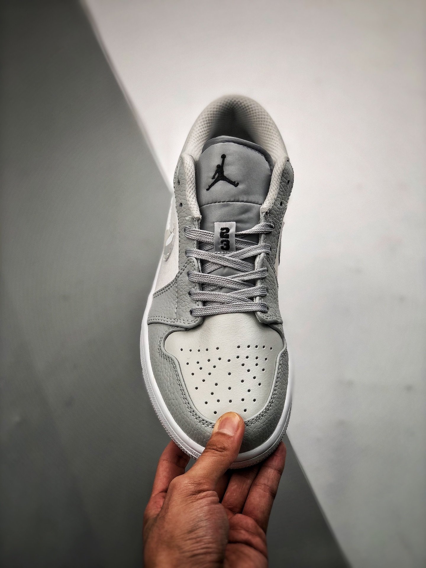 Air Jordan 1 Low White Camo White/Black-Neutral Grey 17