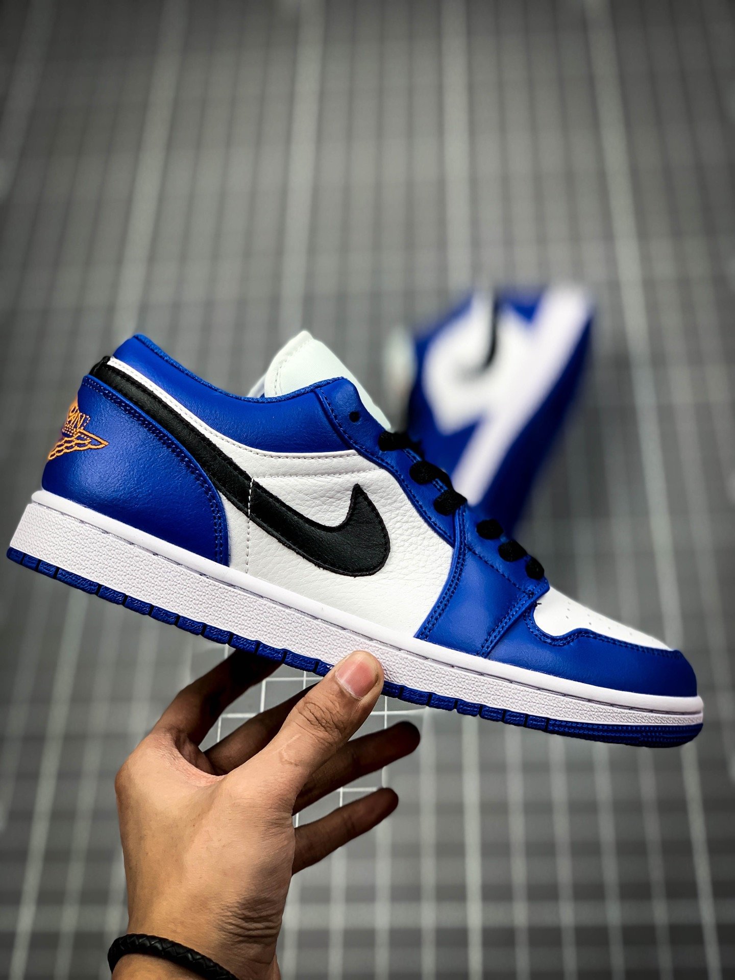 Air Jordan 1 Low Hyper Royal/White-Orange Peel 5