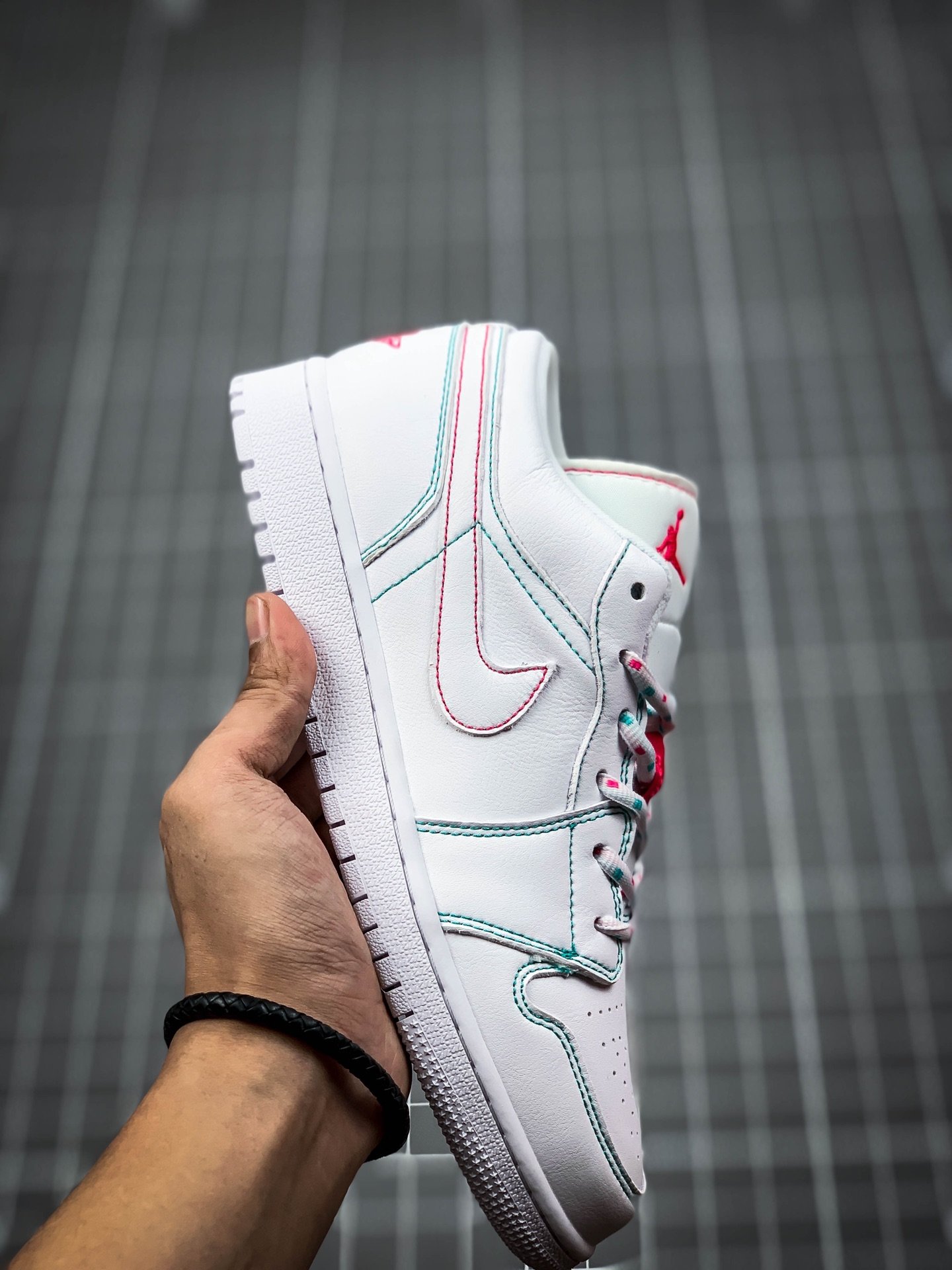 Air Jordan 1 Low White/White/Pink 7