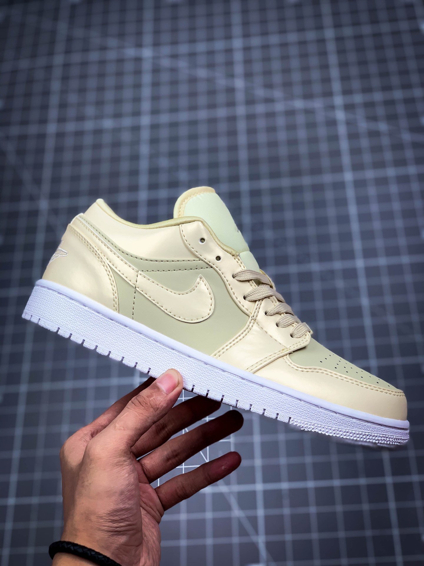 Air Jordan 1 Low Fossil Mushroom Light Yellow 13