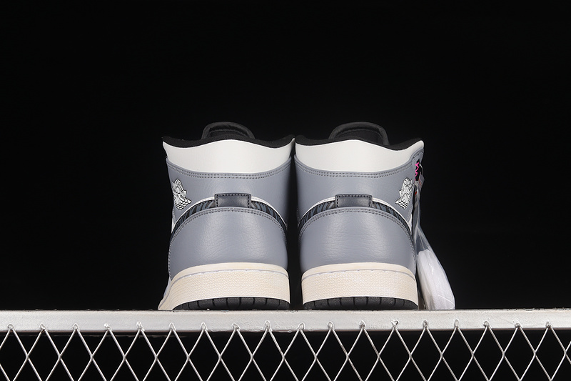 Air Jordan 1 Mid Grey/White/Black 15