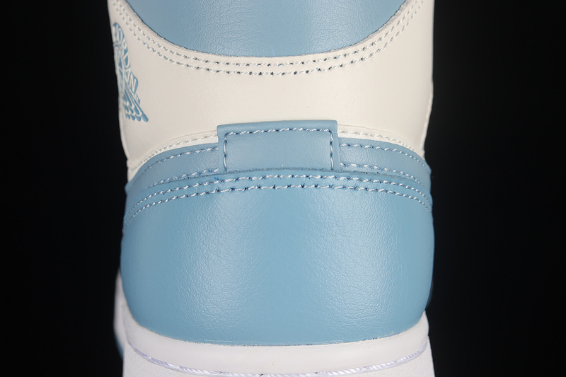 Air Jordan 1 Mid Light Blue/Light Blue/White 9