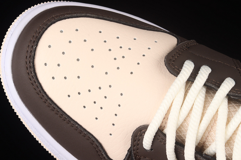 Air Jordan 1 Mid Cream/Dark Chocolate-Brown 5