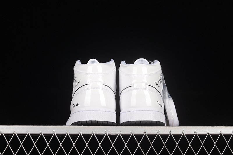 Air Jordan 1 Mid Gs White/Black/White 21