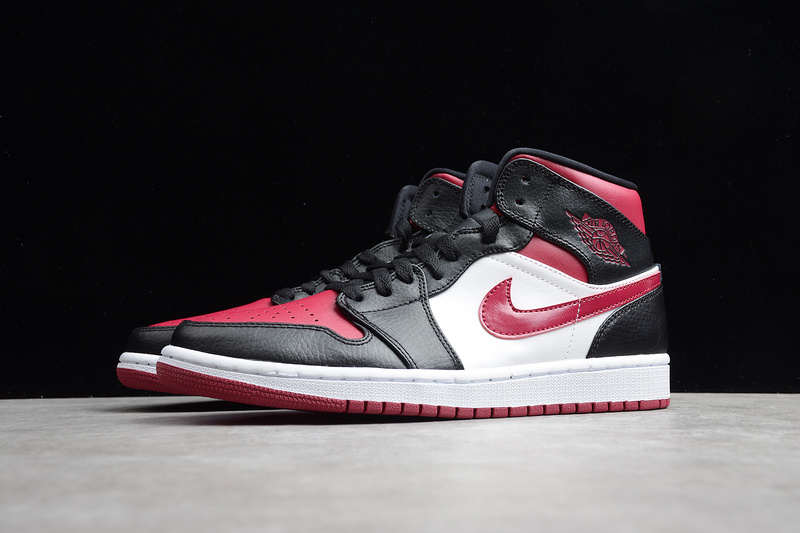 Air Jordan 1 Mid Bred Toe Black/Red/White 29