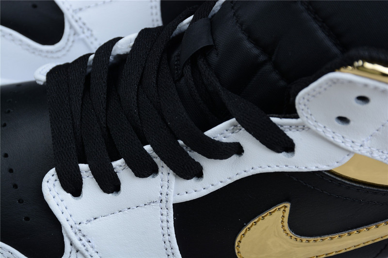 Air Jordan 1 Mid White/Black-Metallic Gold 3