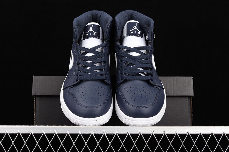 Air Jordan 1 Retro Mid Obsidian/White-White 9