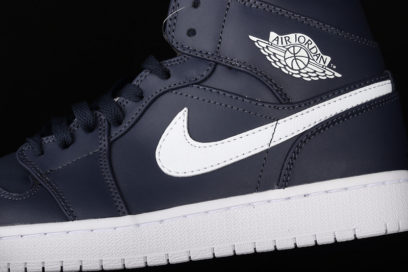 Air Jordan 1 Retro Mid Obsidian/White-White 29