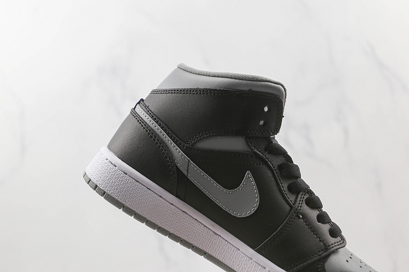 Air Jordan 1 Mid Shadow Black/Particle Grey/White 3