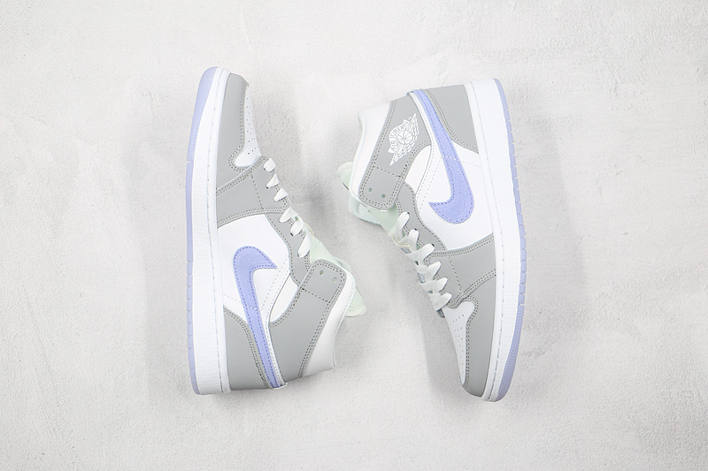 Air Jordan 1 Mid White/Light Grey-Blue 9