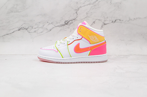 Air Jordan 1 Mid Gs Edge Glow White/Hyper Crimson/Pink Blast 9