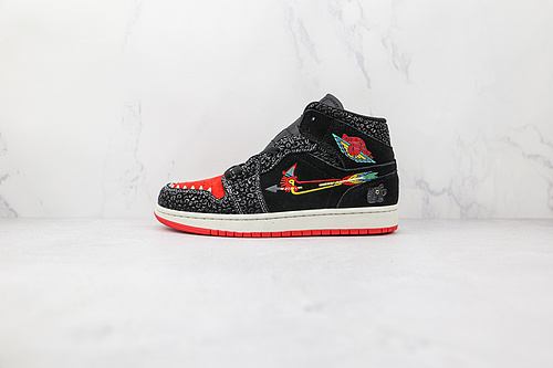 Air Jordan 1 Mid Se Siempre Familia Black/Sail/Roma Green/Chile Red 17