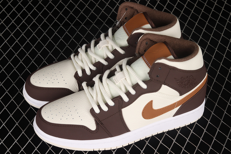 Air Jordan 1 Mid Cream Dark Chocolate/Cream White/Brown 13