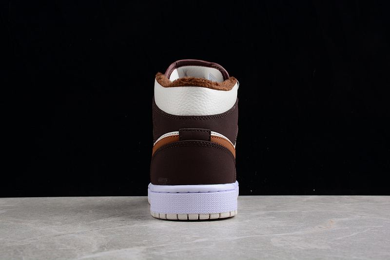 Air Jordan 1 Mid Cream White/Dark Chocolate/Brown 3