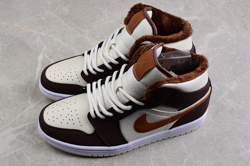 Air Jordan 1 Mid Cream White/Dark Chocolate/Brown 41