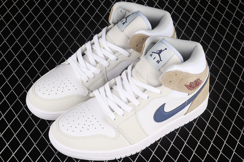 Air Jordan 1 Mid White/Tan/Navy Blue 31