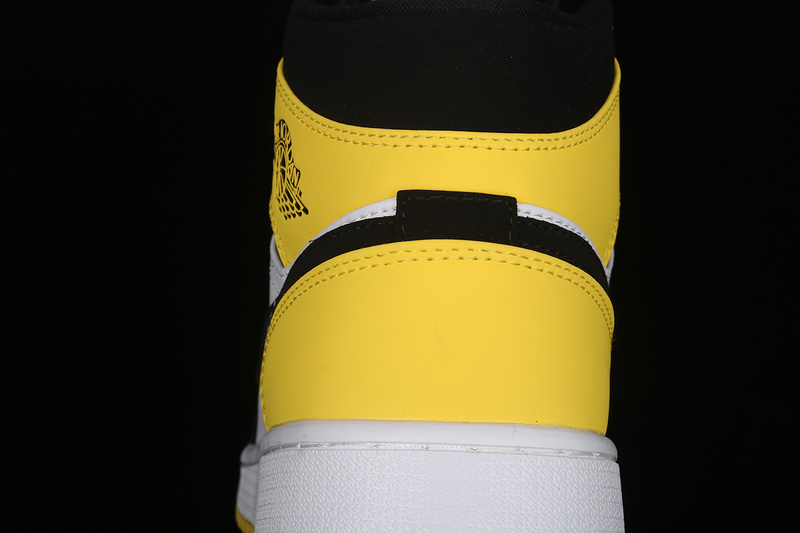 Air Jordan 1 Mid Se Yellow Toe Black/Varsity Maize-White 25