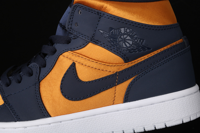 Air Jordan 1 Mid Obsidian Desert Ochre Navy Blue/Yellow 3