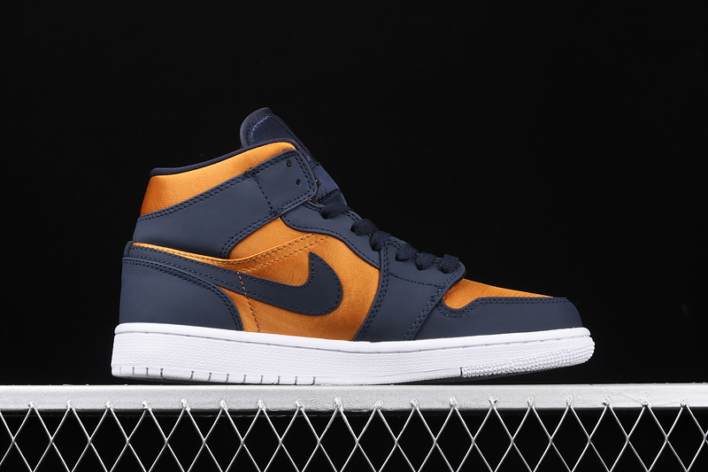 Air Jordan 1 Mid Obsidian Desert Ochre Navy Blue/Yellow 15