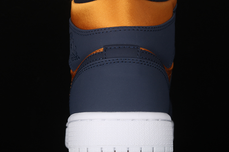 Air Jordan 1 Mid Obsidian Desert Ochre Navy Blue/Yellow 19