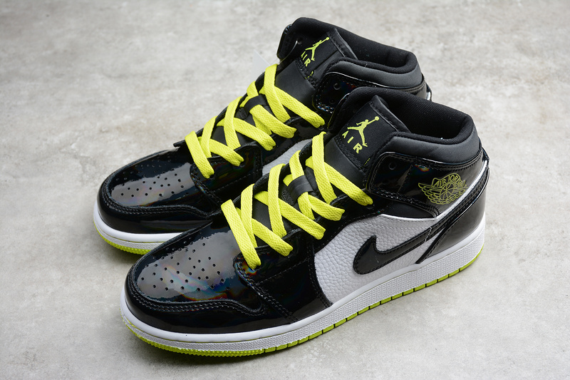 Gz Air Jordan 1 Mid Black/Cyber-White-Mystic Green 21