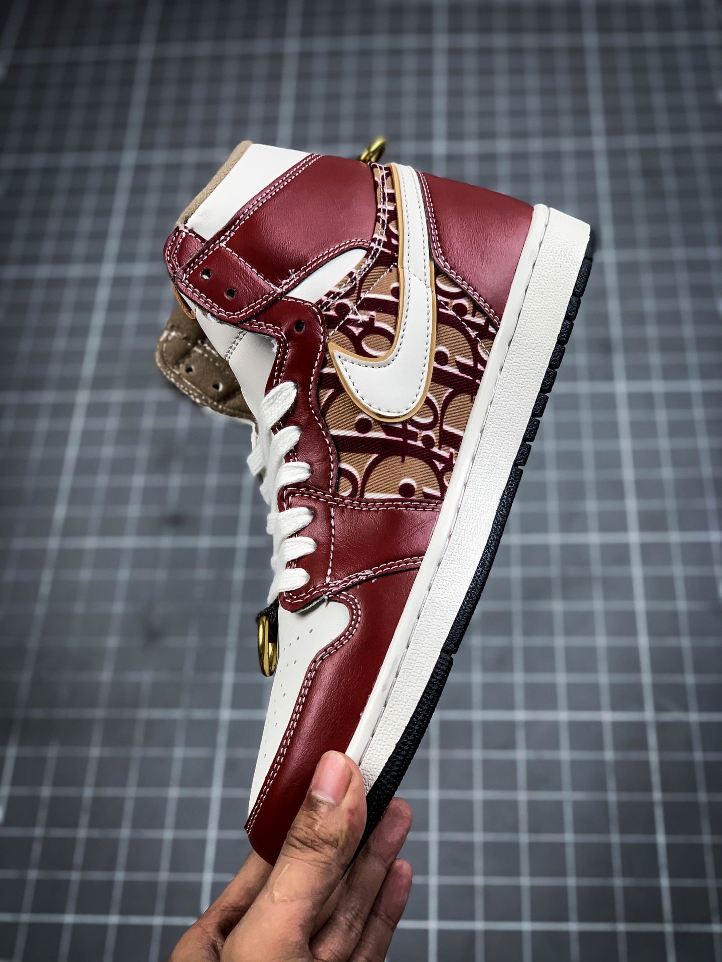 Di*Or X Air Jordan 1 Mid White/Wine Red 3