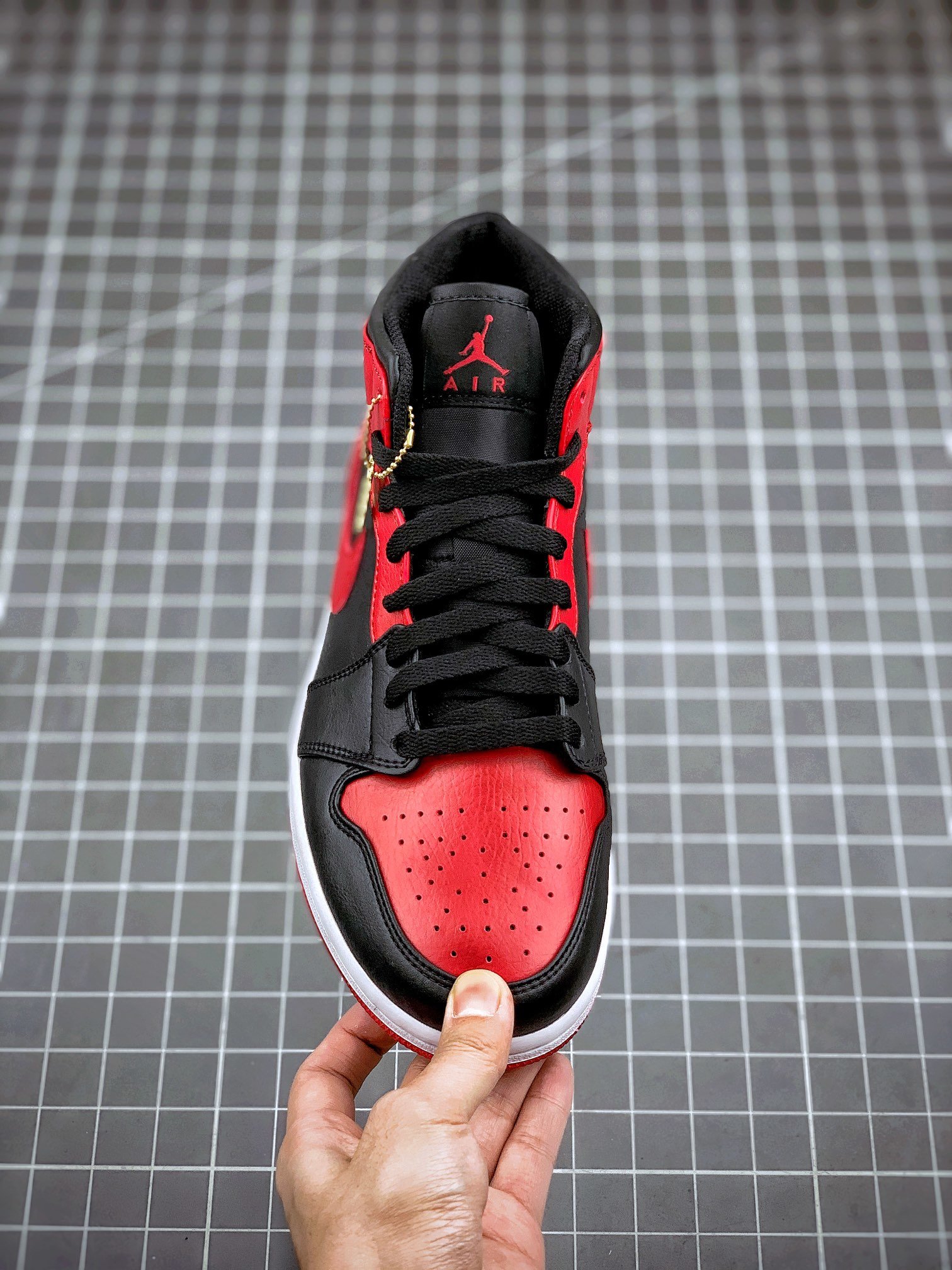 Air Jordan 1 Mid Bred Black/Black/Red 13