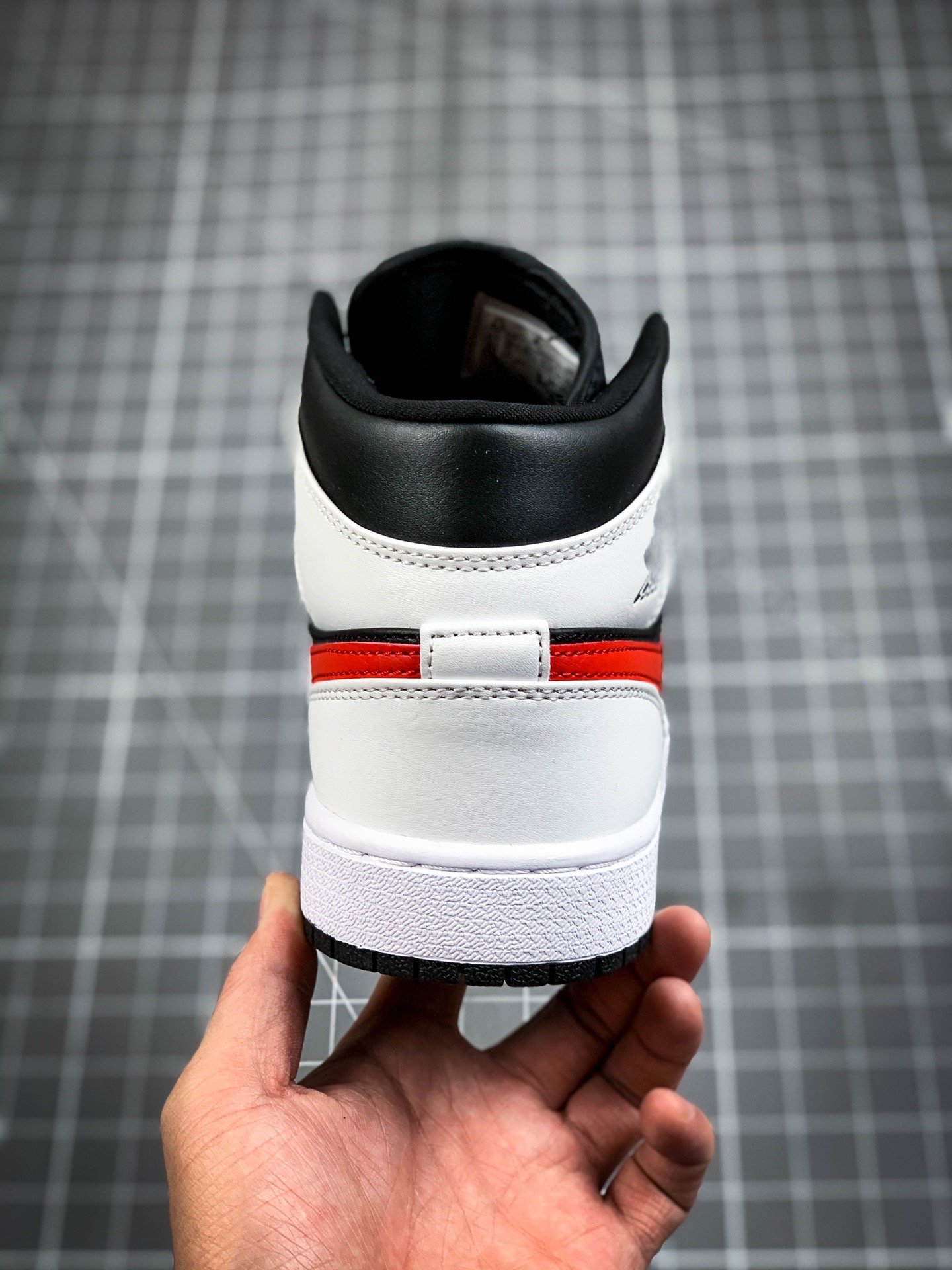 Air Jordan 1 Mid Black/White/Red 5