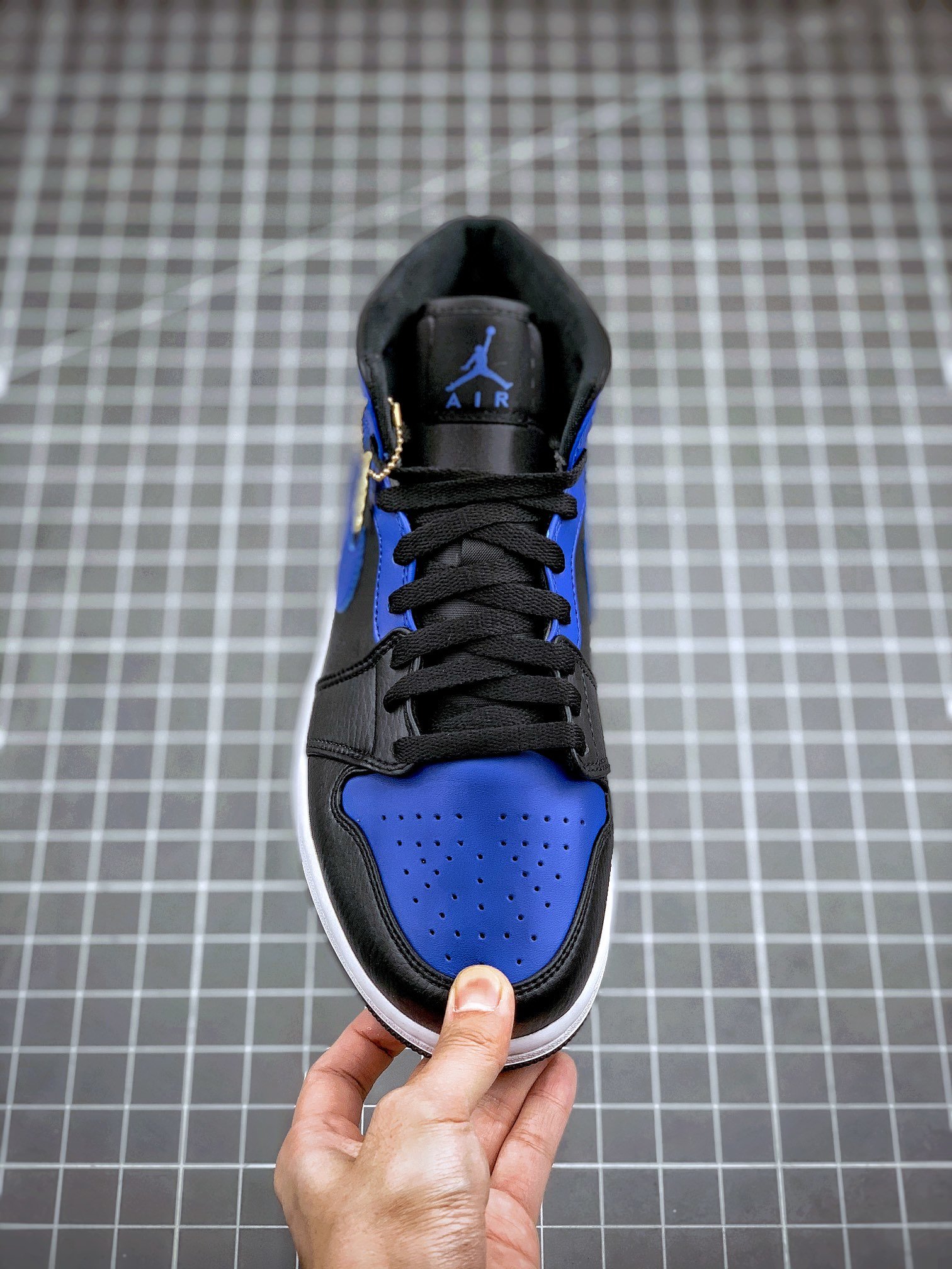 Air Jordan 1 Mid Hyper Royal Black/Hyper Royal-White 5