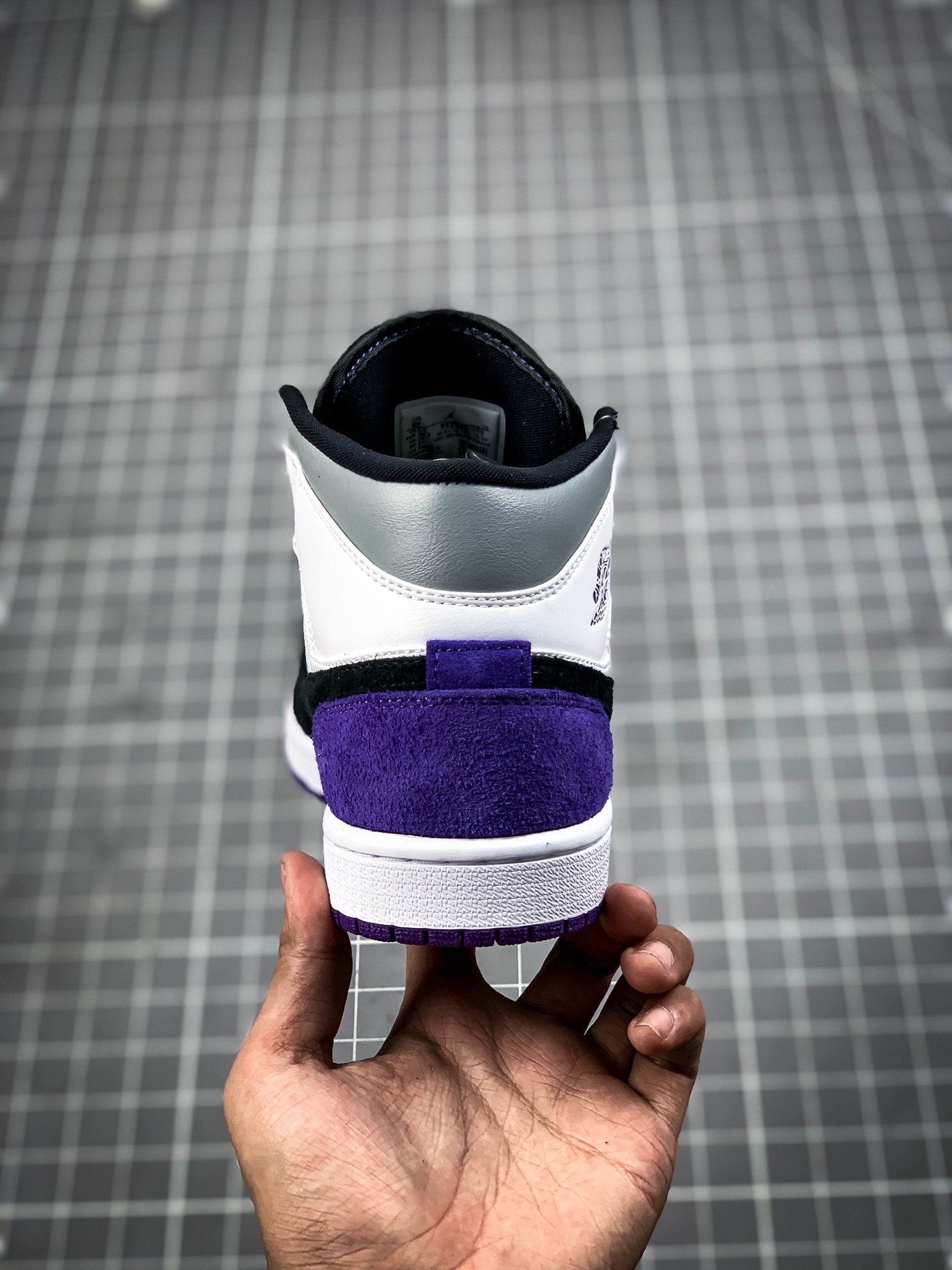 Air Jordan 1 Mid Black/White/Purple 5