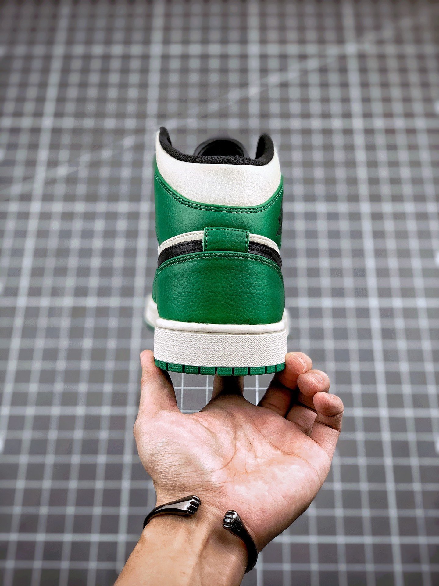 Air Jordan 1 Mid Pine Green/Sail-Black 15