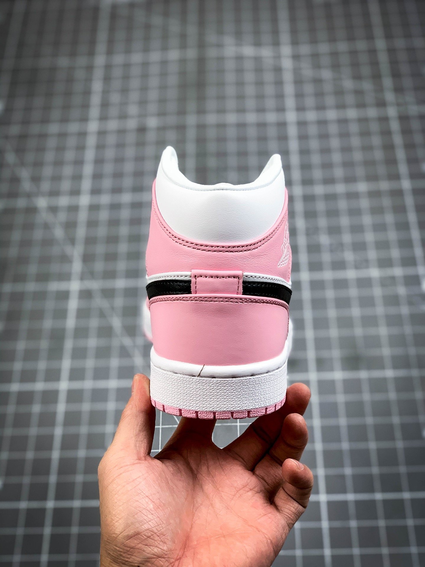 Air Jordan 1 Mid Soft Pink White/Soft Pink-Black 5