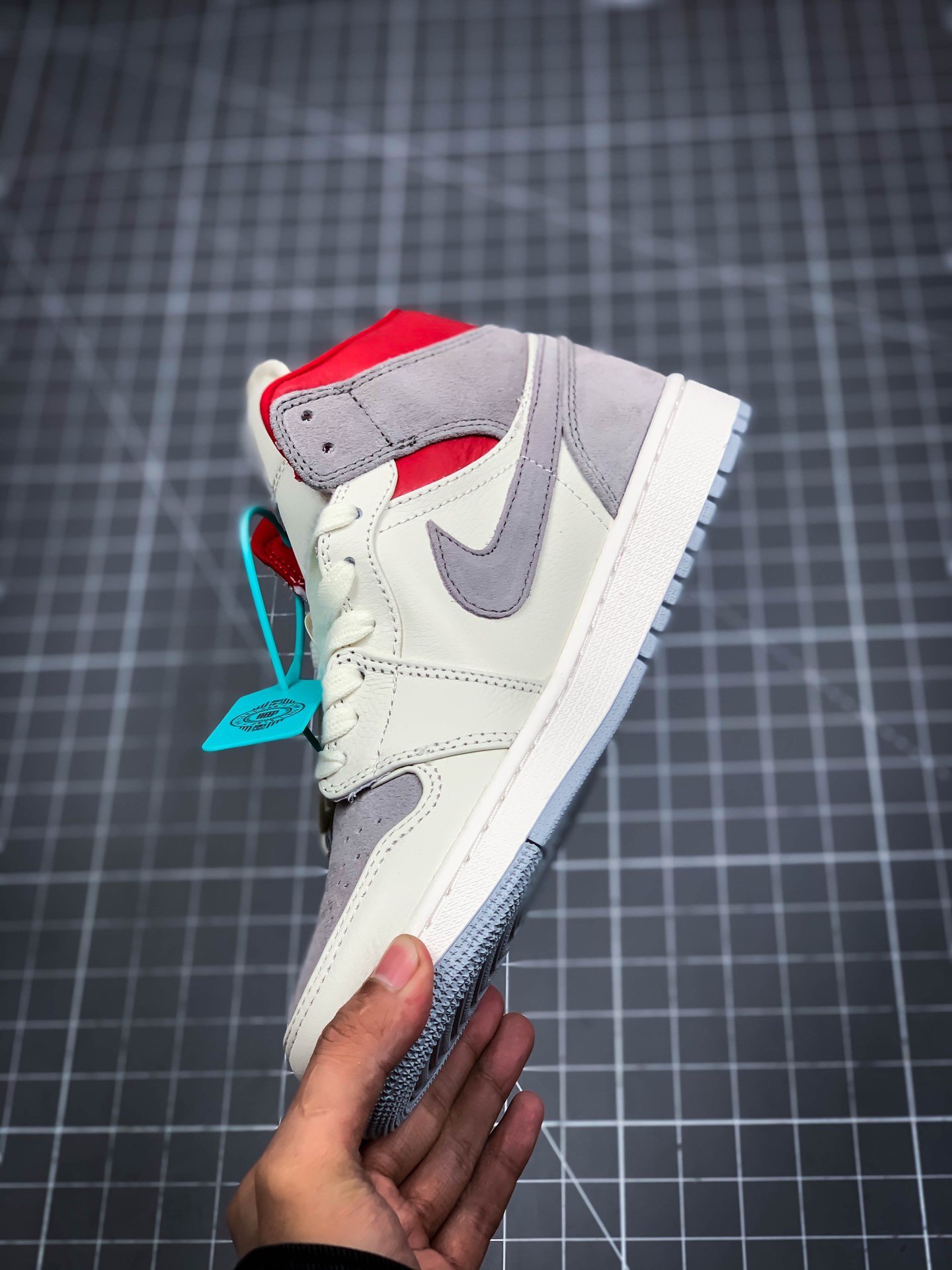 Air Jordan 1 Mid Sneakersnstuff 20Th Anniversary Red/White 5