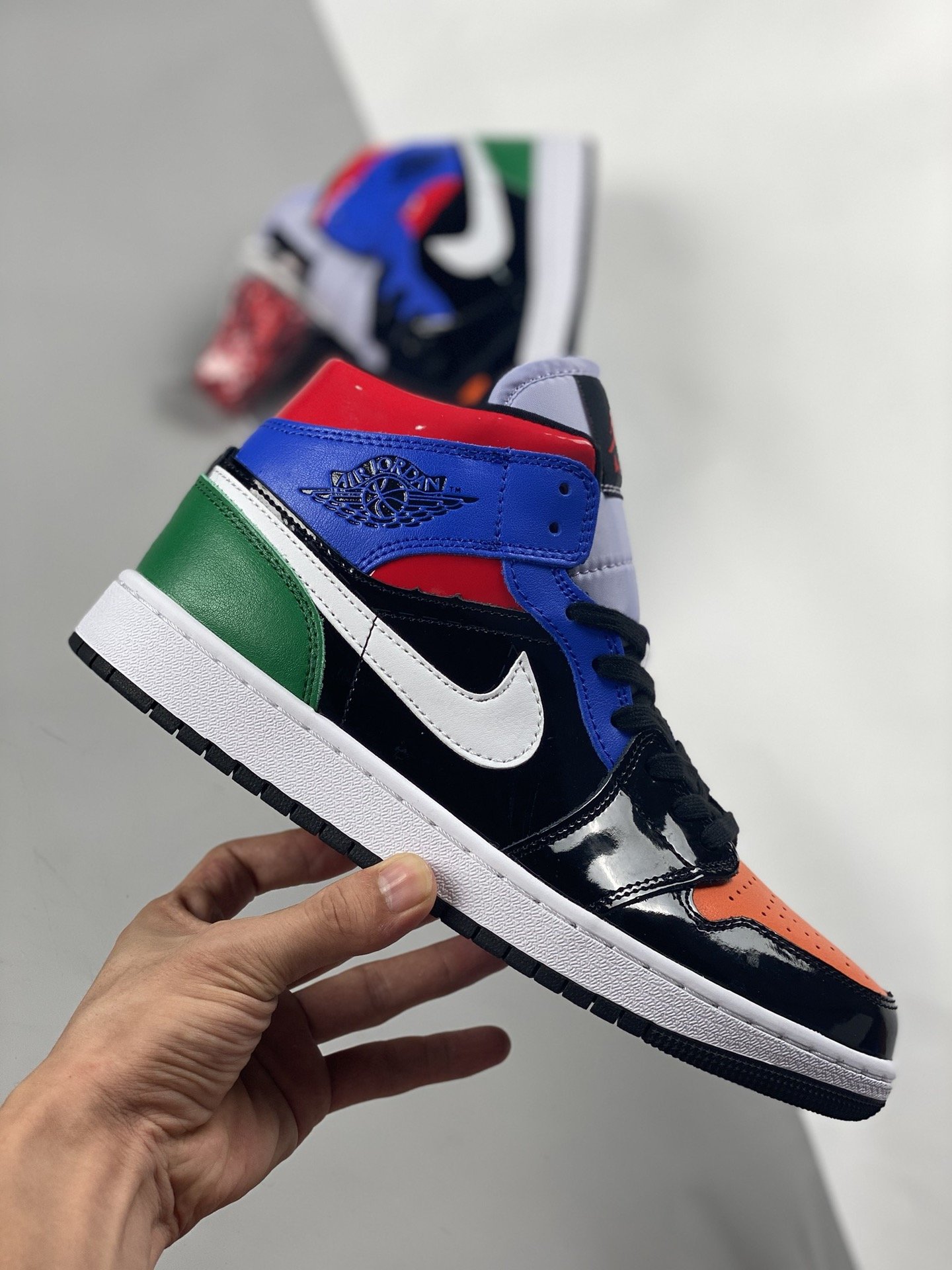 Air Jordan 1 Mid Se Black/Multi-Color 7