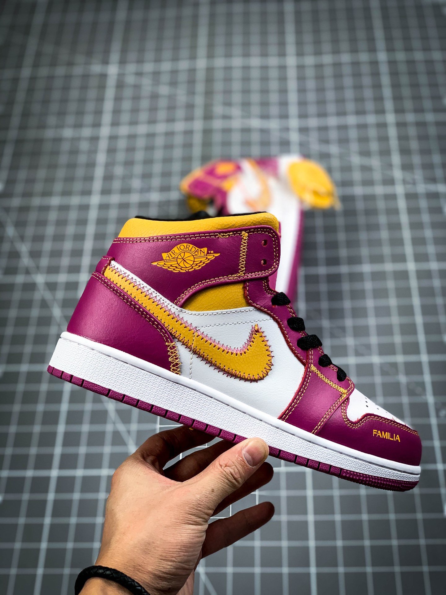 Air Jordan 1 Mid Familia White/Purple/Yellow 17