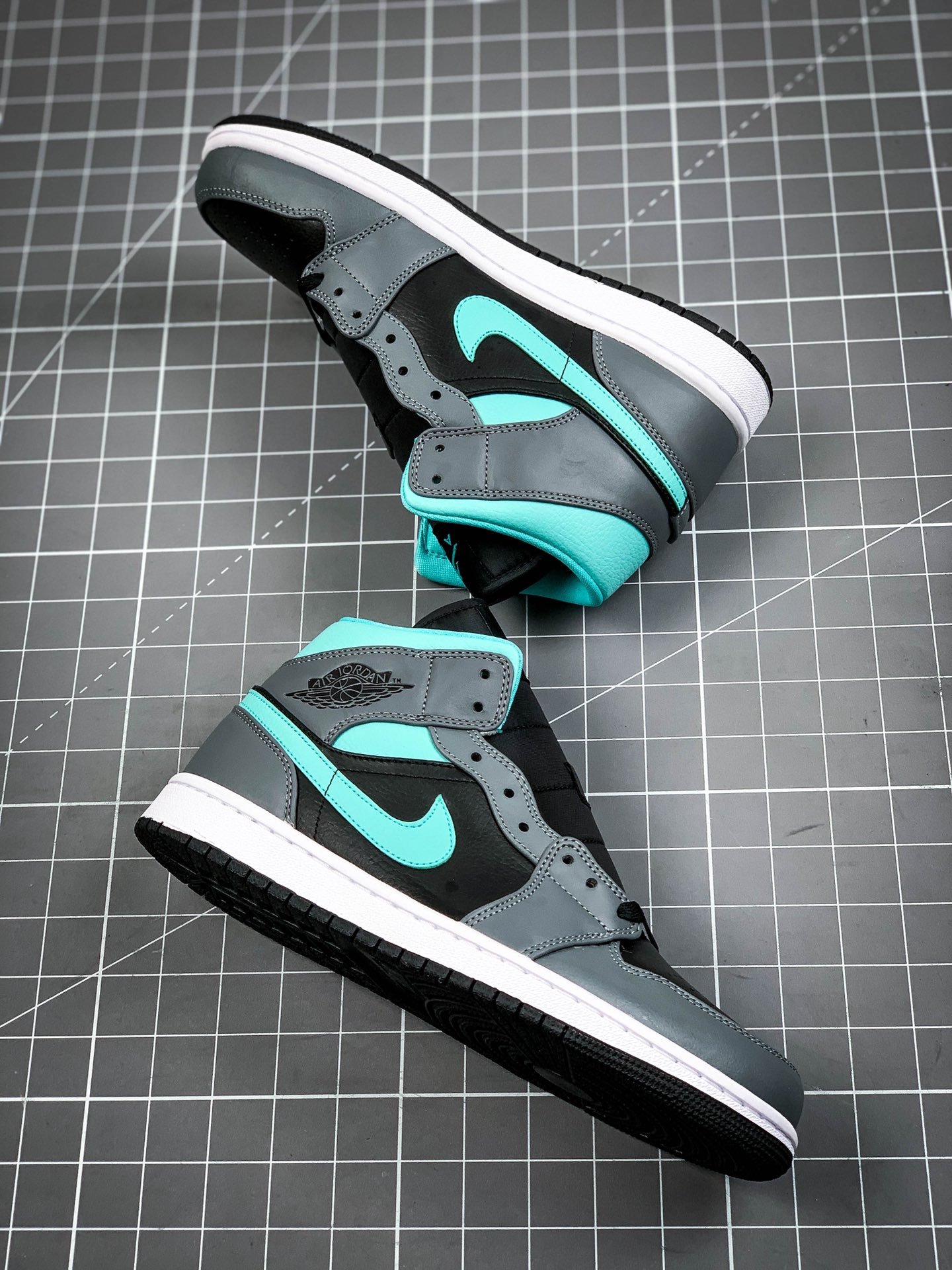 Original Quality Air Jordan 1 Mid Grey/Aqua Blue/White 15