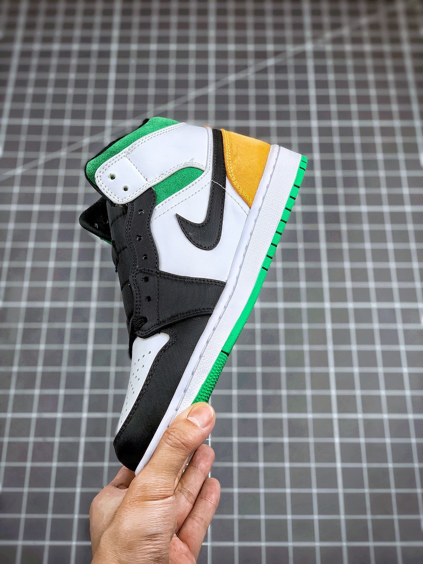 Original Air Jordan 1 Mid Se Oakland White/Laser Orange/Black/Lucky Green 9