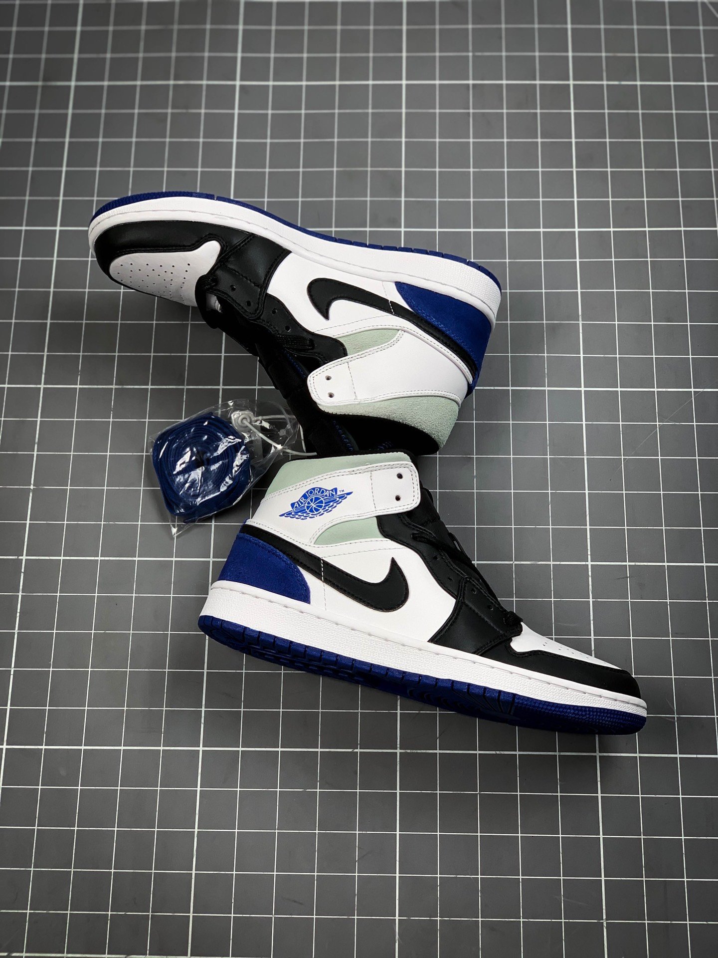 Air Jordan 1 Mid Se Royal Black Toe Blue/White/Black 9