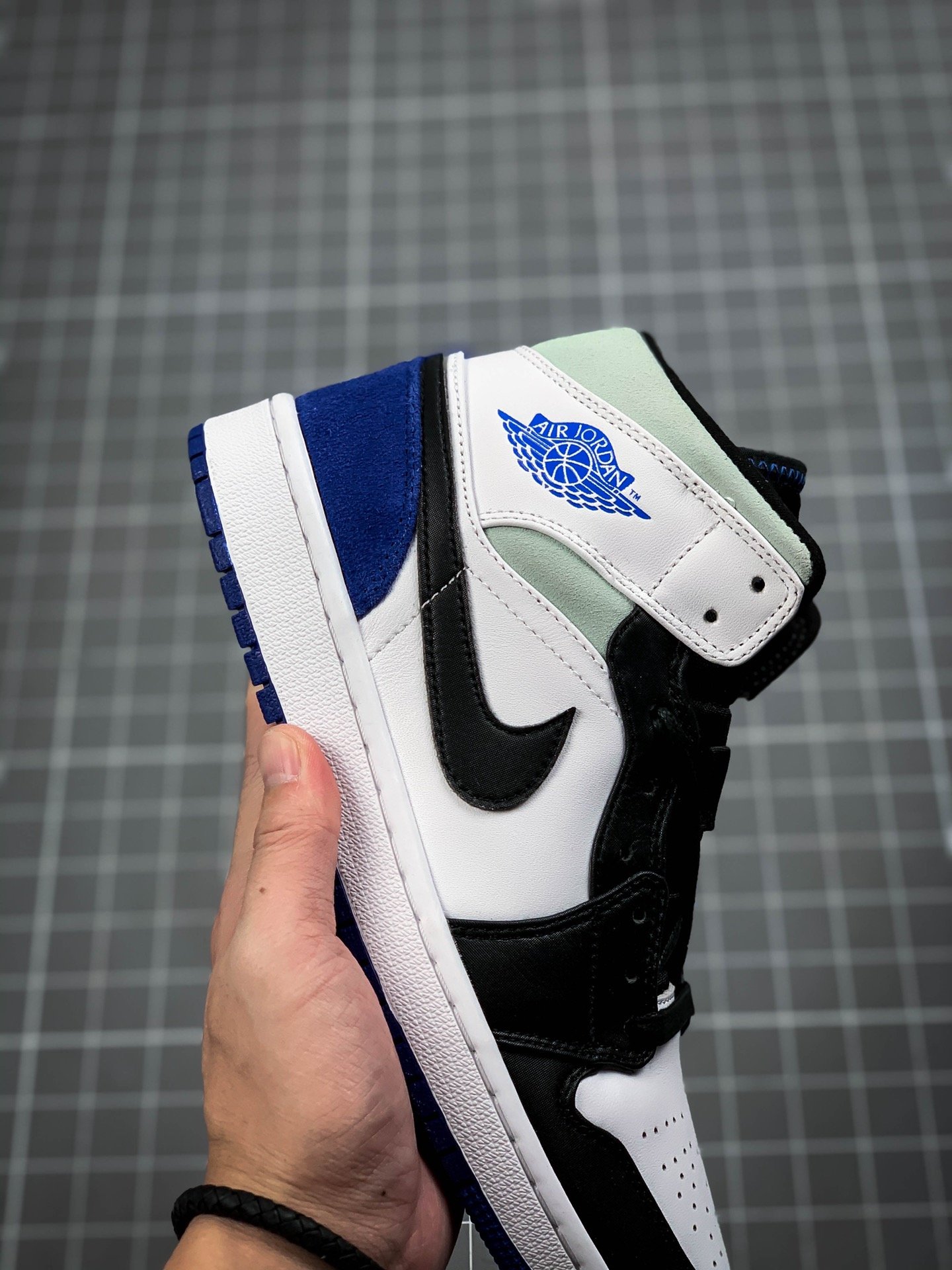 Air Jordan 1 Mid Se Royal Black Toe Blue/White/Black 15