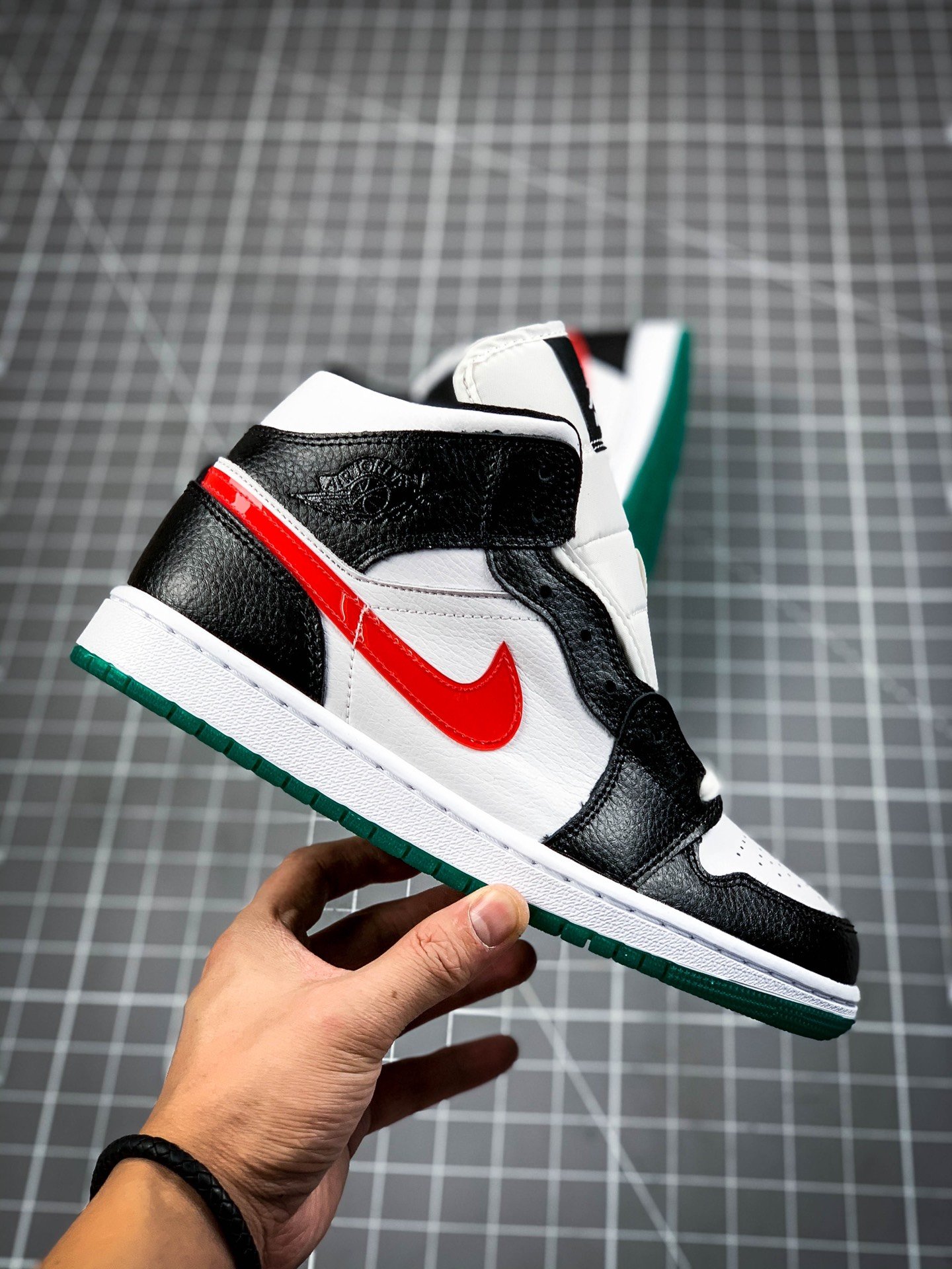 Air Jordan 1 Mid Alternate Swooshes Black/University Red-White-Lucid Green 3