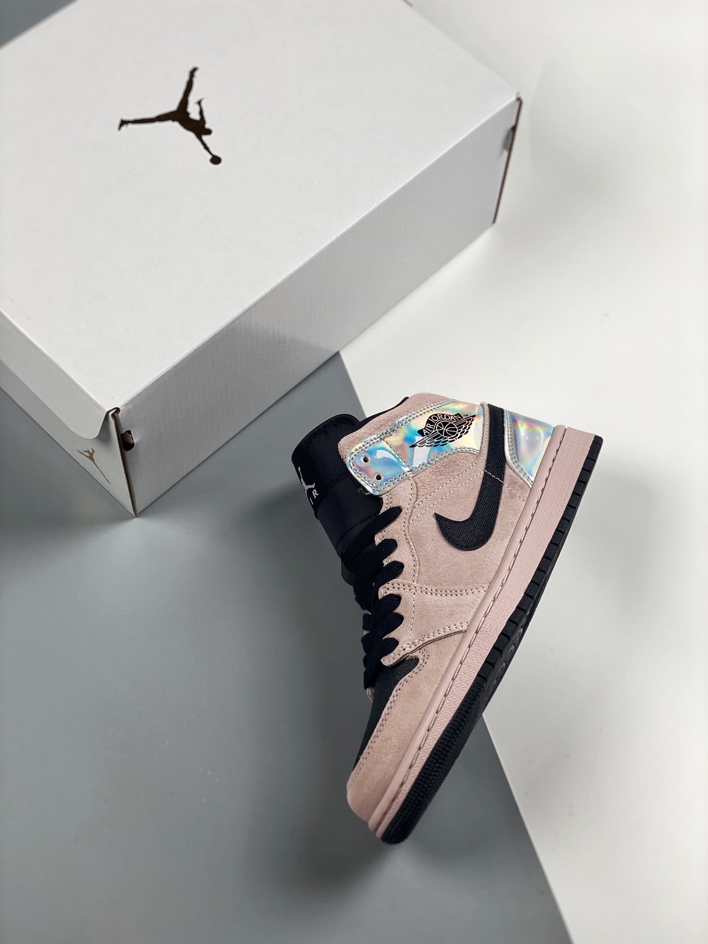 Air Jordan 1 Mid Dirty Powder Iridescent Pink/Black/Silver 13