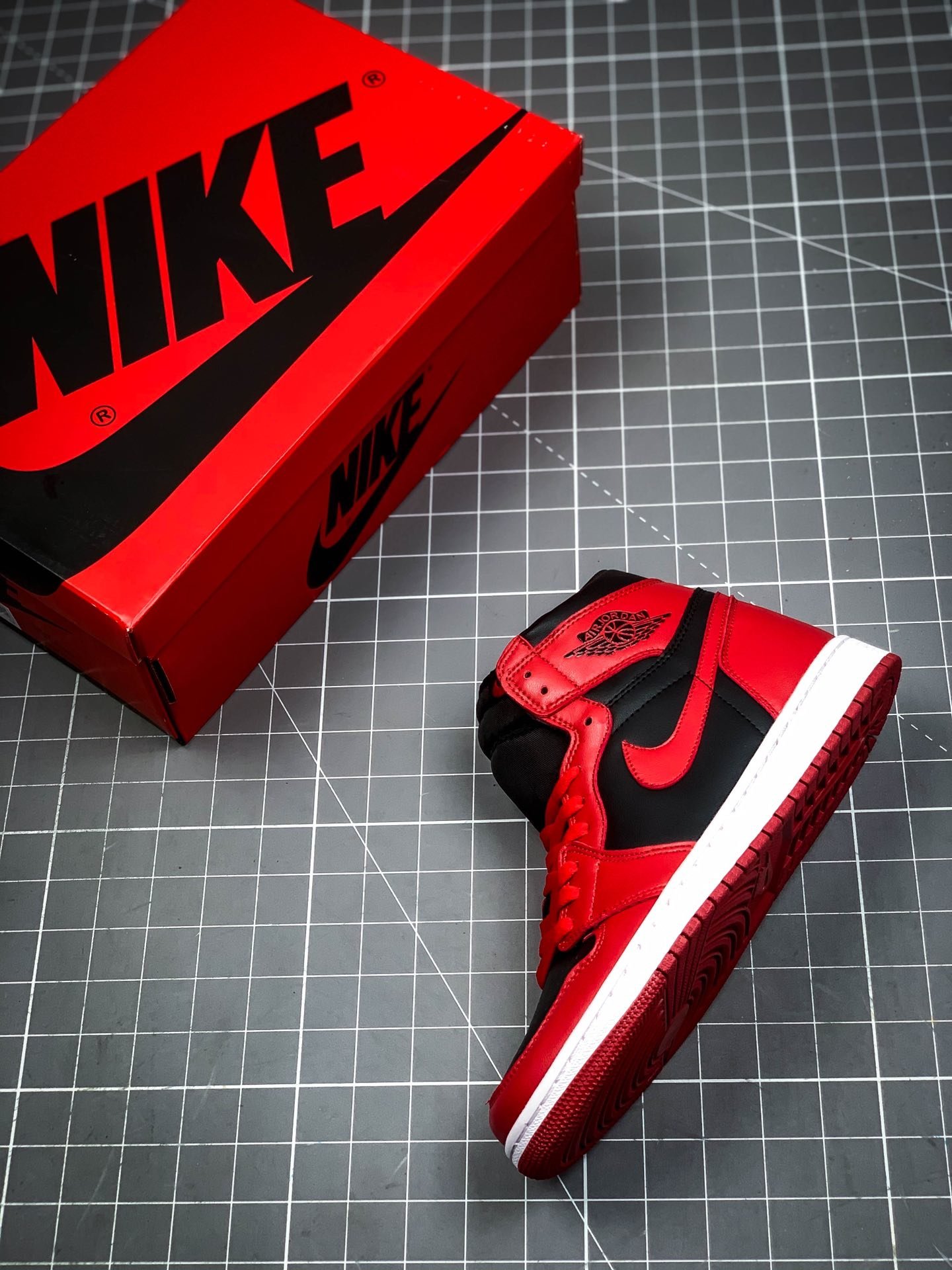 Air Jordan 1 Retro High 85 Varsity Red/Black-Varsity Red-White 5