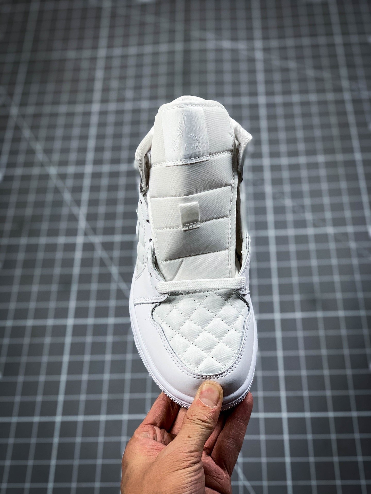 Air Jordan 1 Mid Quilted White/White-White 3