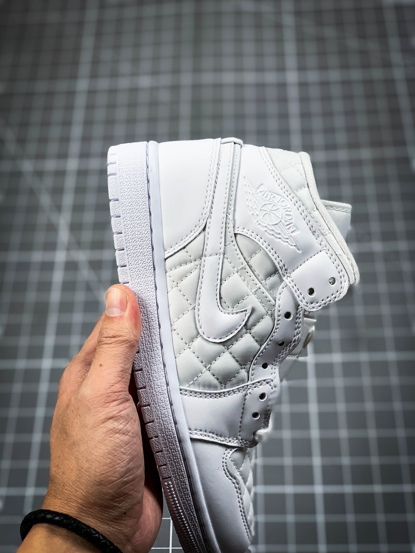 Air Jordan 1 Mid Quilted White/White-White 11