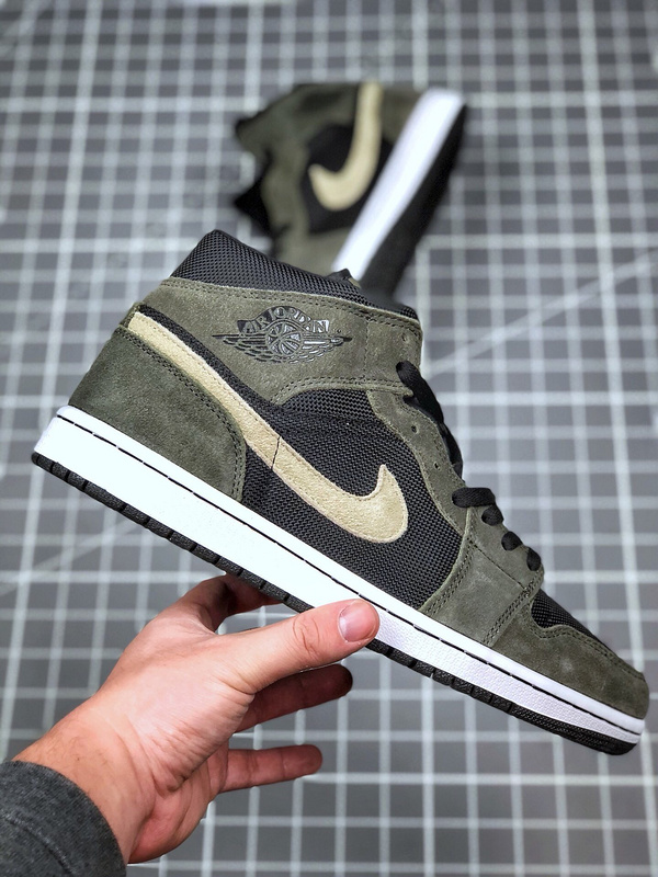 Air Jordan 1 Mid Dark Green/Black/White 15